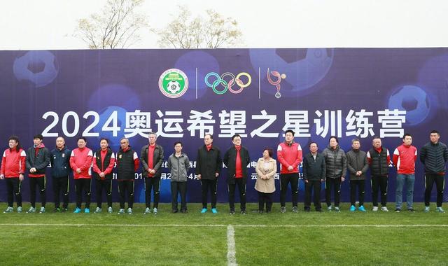 日本边摸边添边做边爱免费