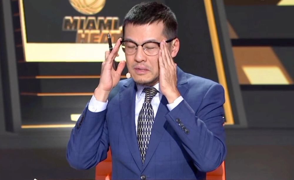 扒开腿狂躁老师视频免费