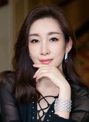美女脱裤子屁屁视频网站